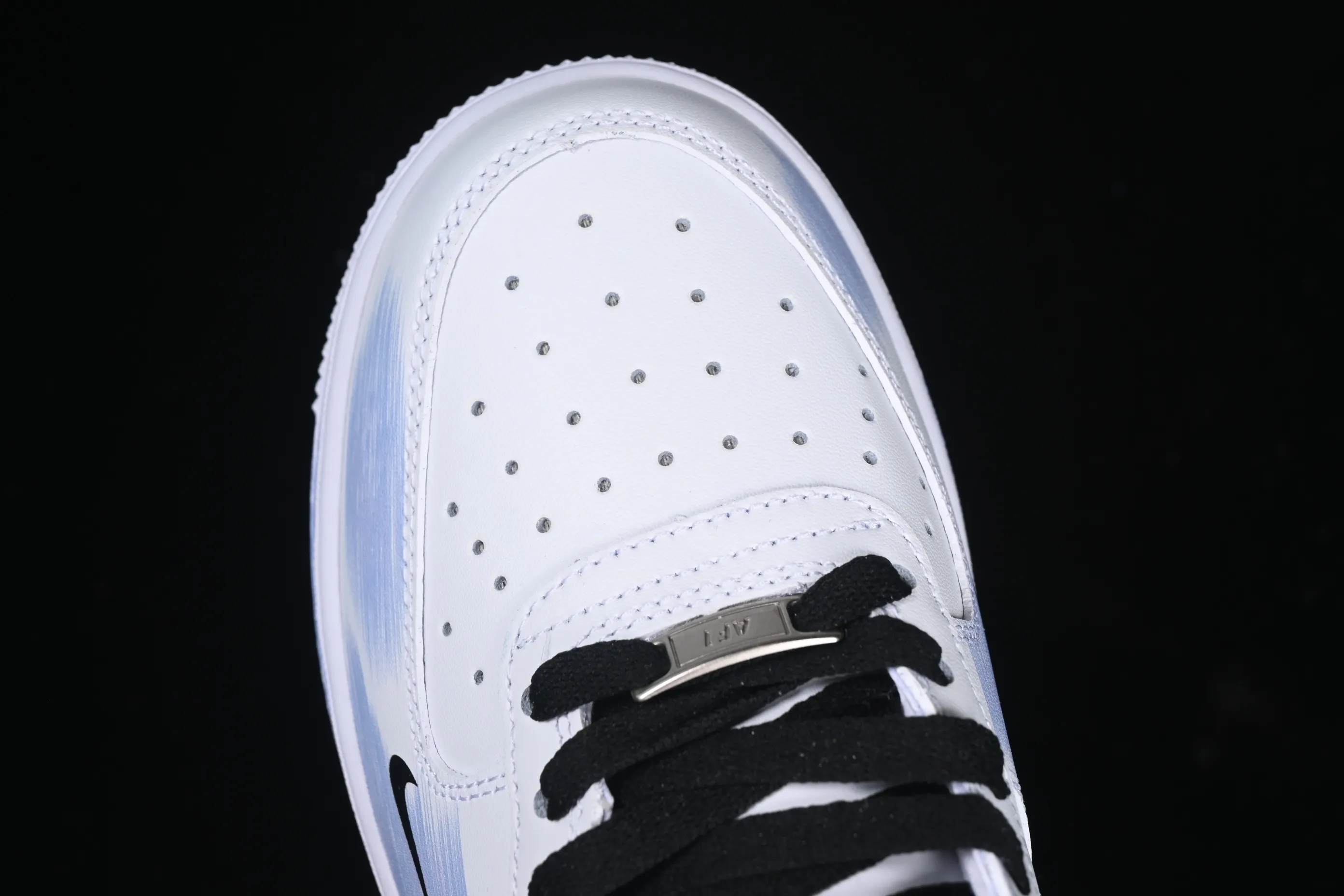 All Categories Nk Air Force 1 Air Force Series Nk Air Force 1 Mid Air Force Mid Nk Air Force 1'07 Mid Broken Hook Inkjet Painting Second Dimension Theme Air Force One Mid Casual Sneakers ZH0316-056